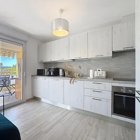 Serenity Getaway-4 People-wifi-terrace-garage *