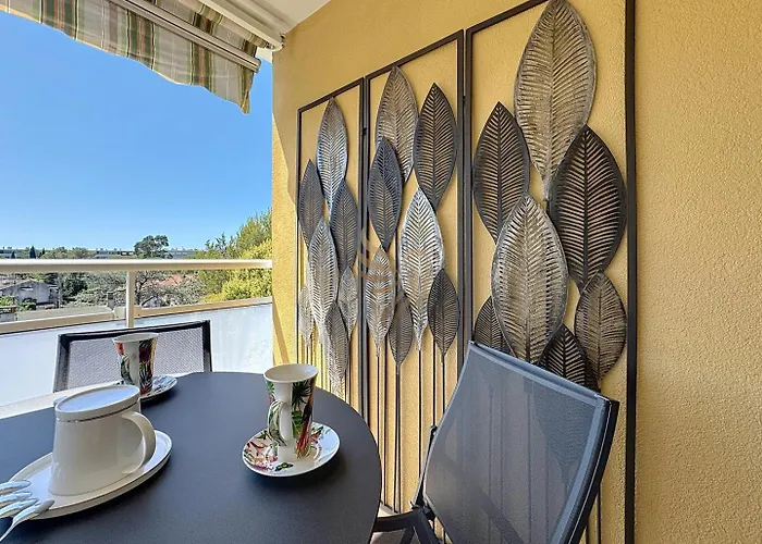 Serenity Getaway-4 People-wifi-terrace-garage * Saint-Raphaël